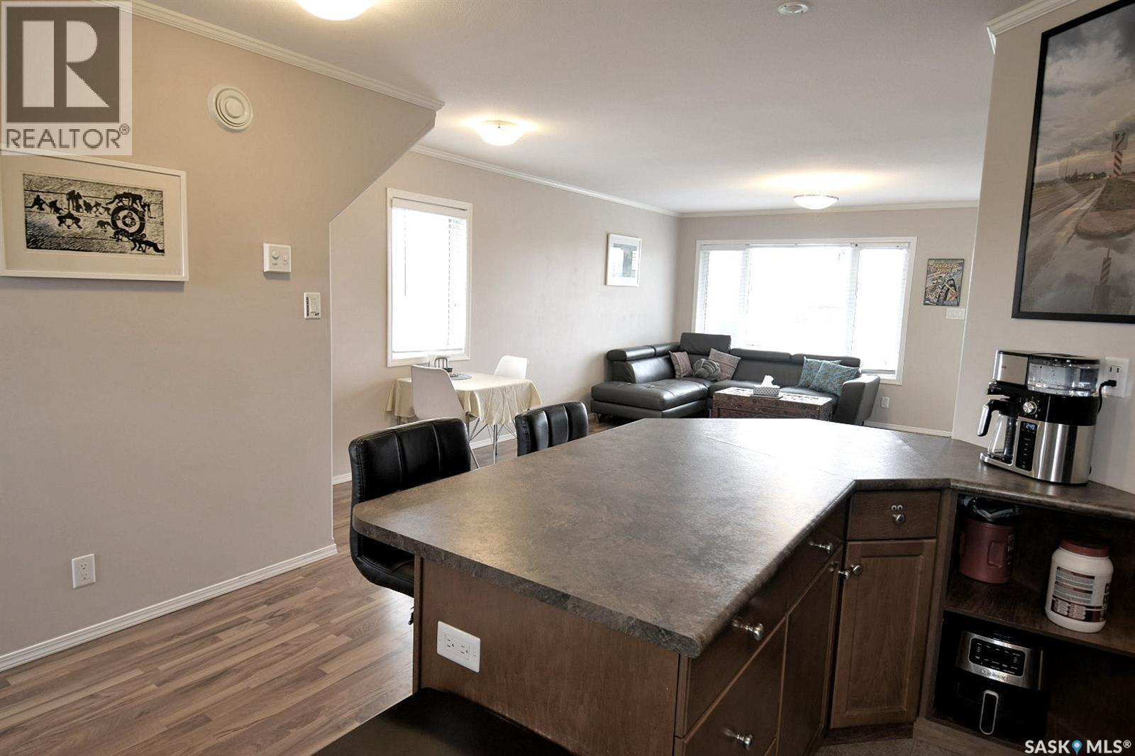 102 1022 Hampton Circle, Saskatoon, SK - Indoor