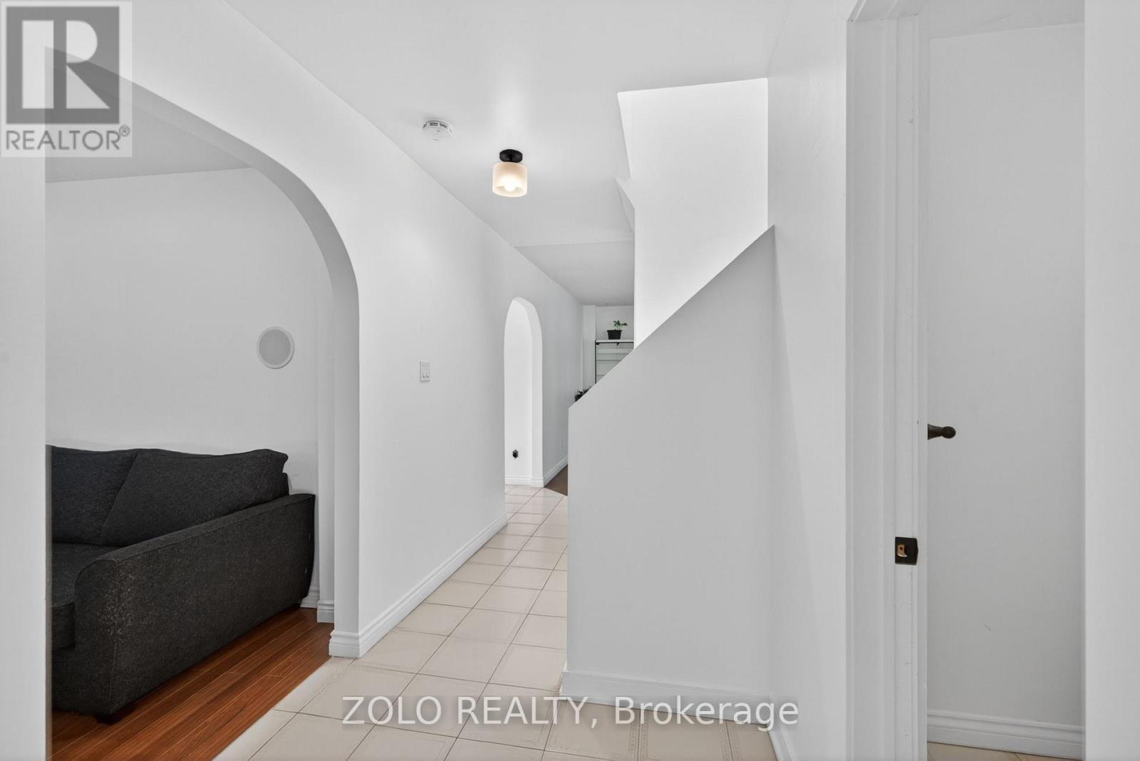 6166 Kindree Circle, Mississauga, ON - Indoor Photo Showing Other Room