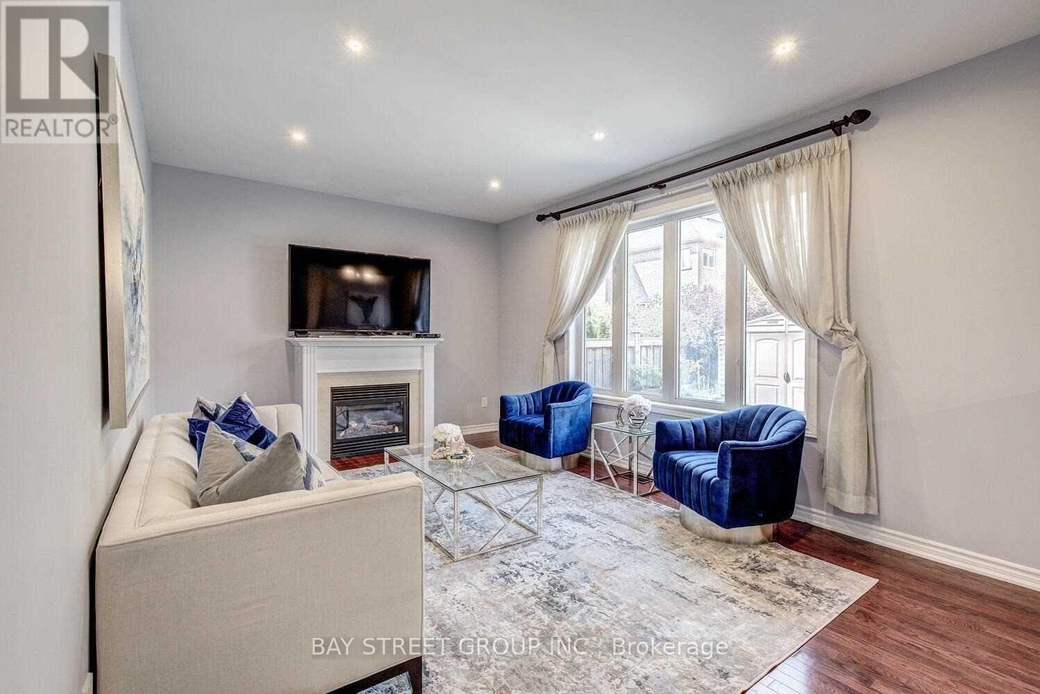 Upper - 134 Ascalon Drive, Vaughan, ON - Indoor Photo Showing Other Room With Fireplace