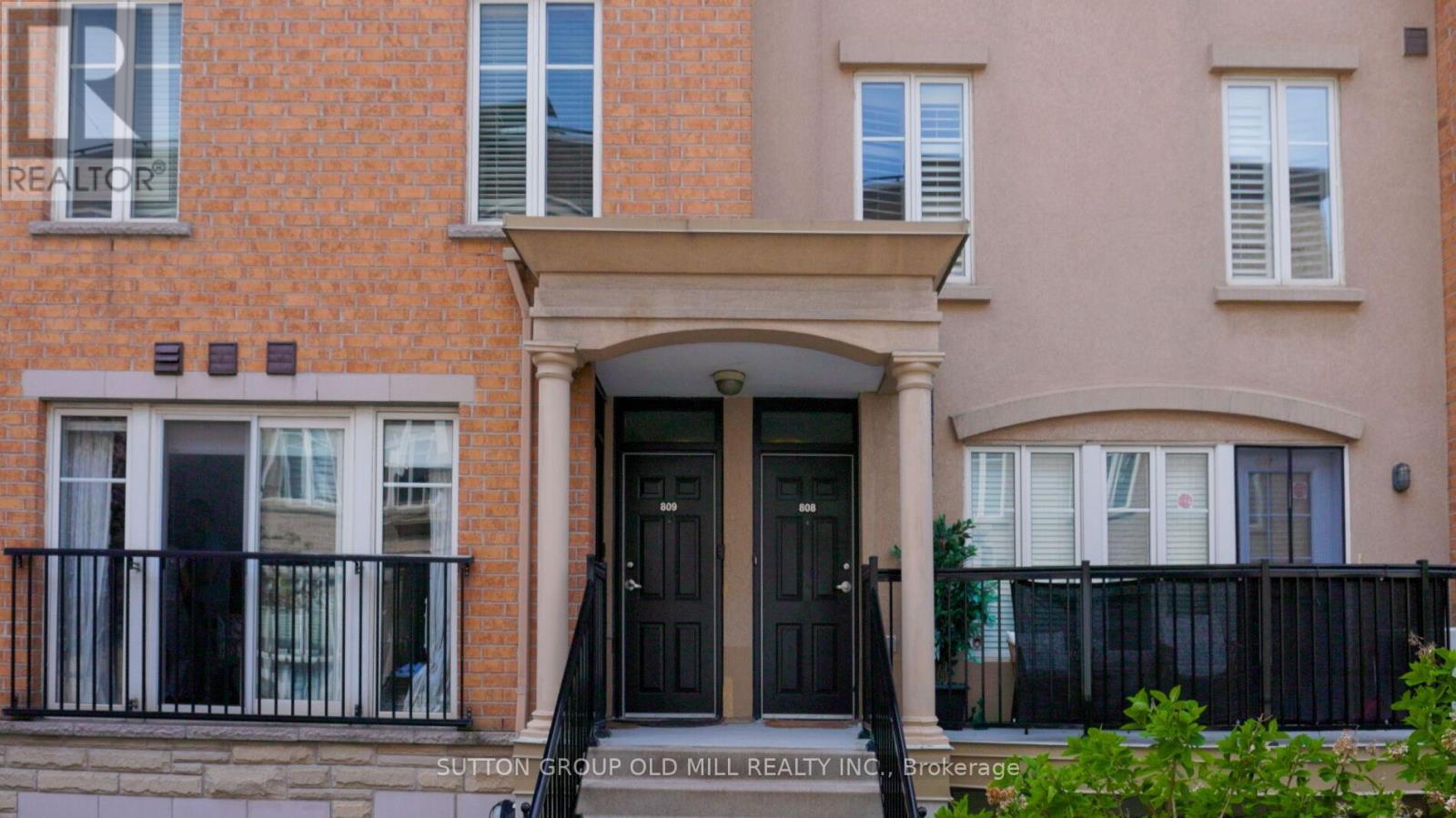 809 - 46 Western Battery Road, Toronto, ON - Outdoor