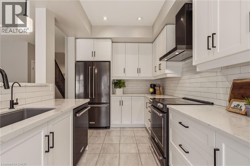 Lots of storage in kitchen. - 81 Beasley Grove, Ancaster, ON - Indoor Photo Showing Kitchen With Upgraded Kitchen