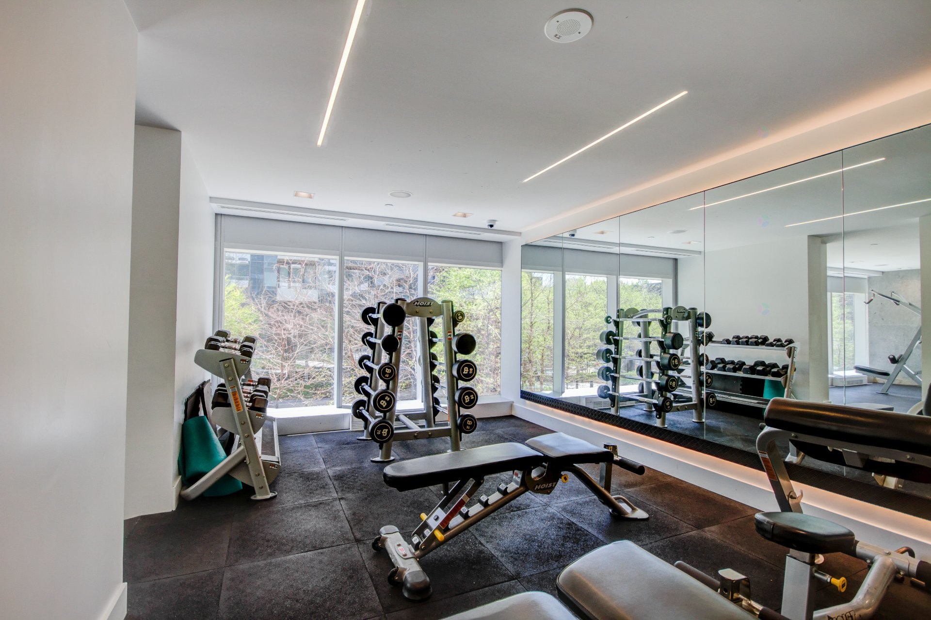 Exercise Room - 2310-1400 Boul. René-Lévesque O., Montréal (Ville-Marie), QC - Indoor Photo Showing Gym Room