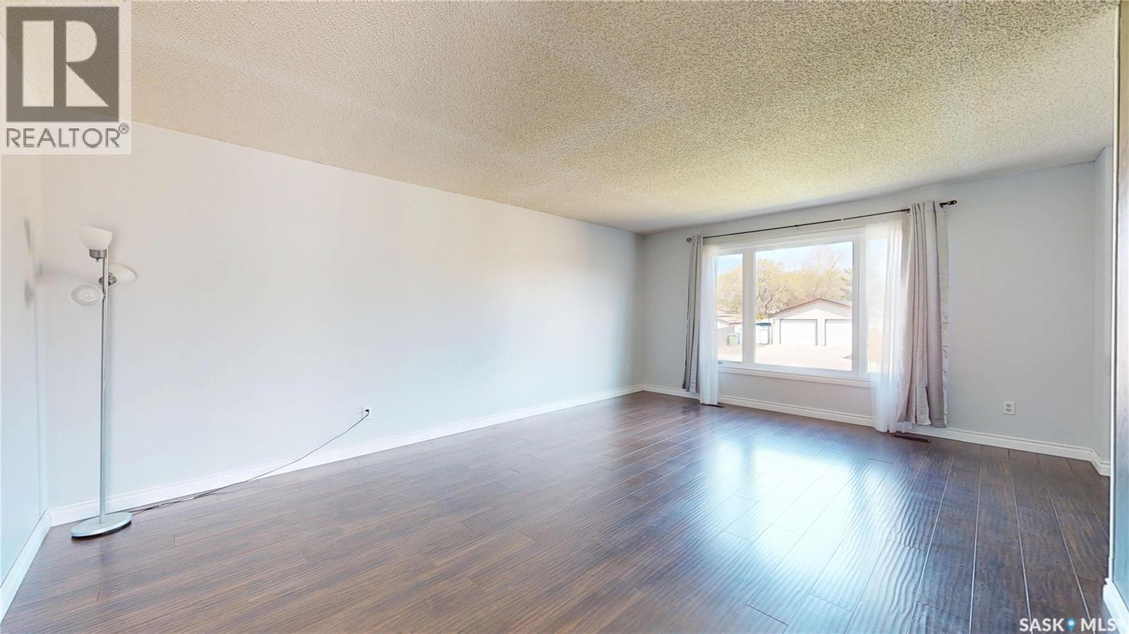 1134 Brown Street, Regina, SK - Indoor Photo Showing Other Room