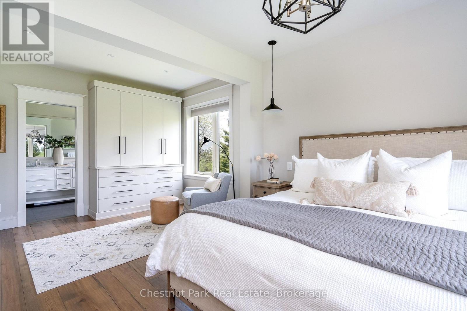 758510 2Nd Line E, Mulmur, ON - Indoor Photo Showing Bedroom