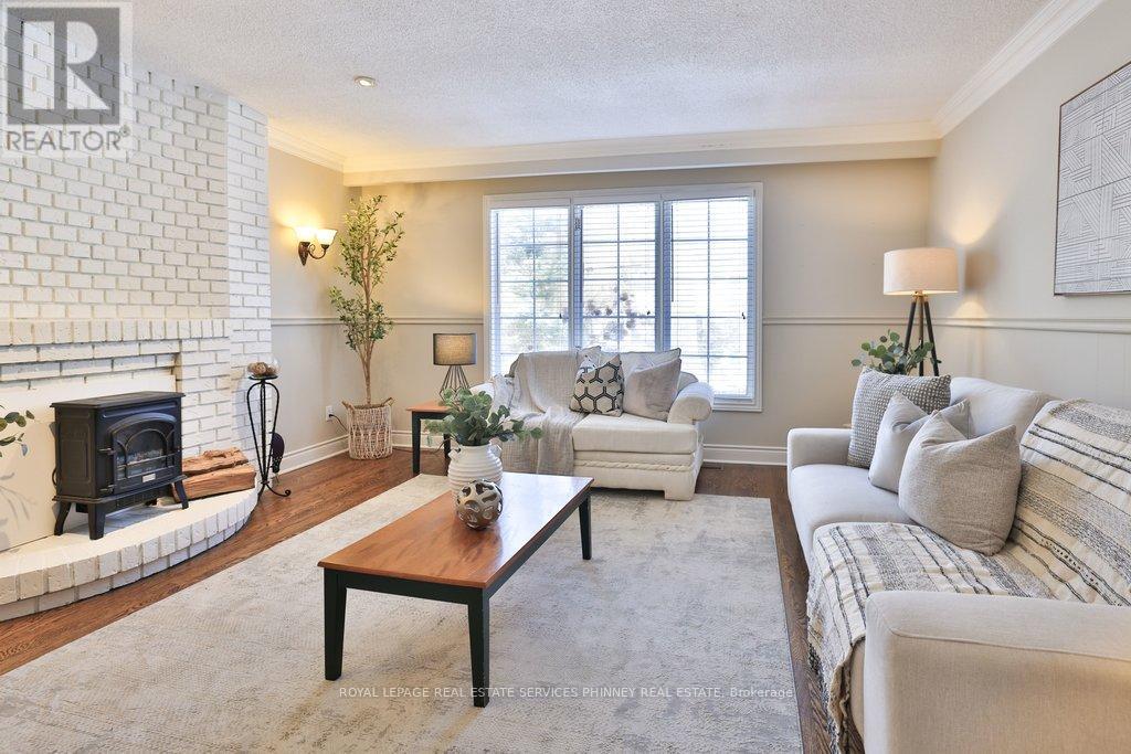 1244 Woodland Avenue, Mississauga, ON