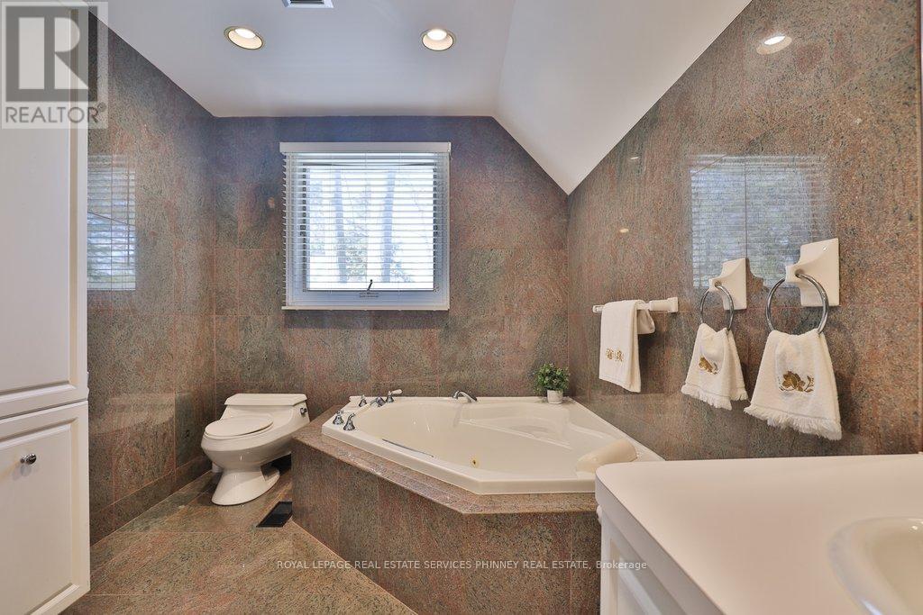 1244 Woodland Avenue, Mississauga, ON
