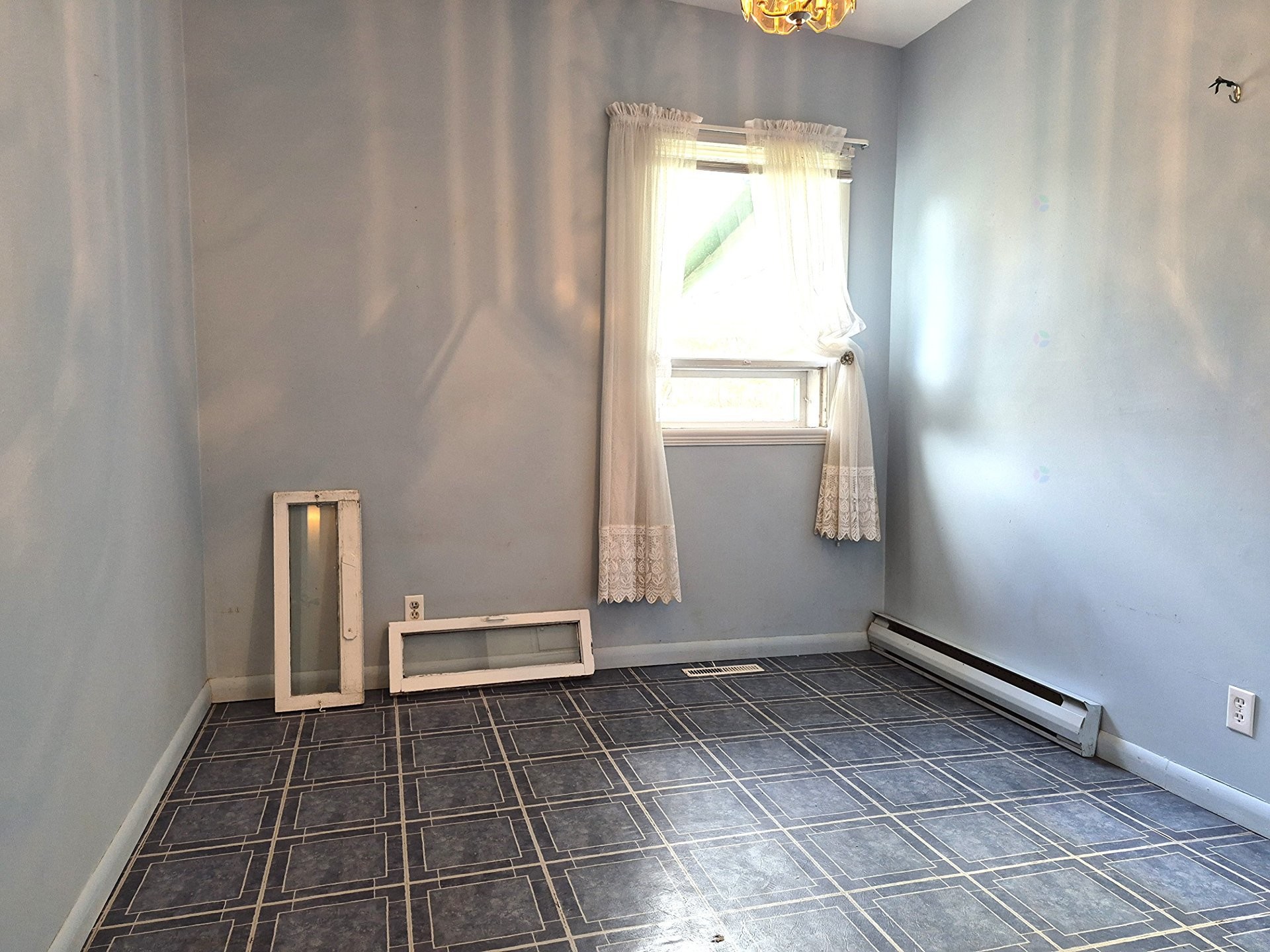 Bedroom - 2405 8E Rue, Saint-Prosper, QC - Indoor Photo Showing Other Room