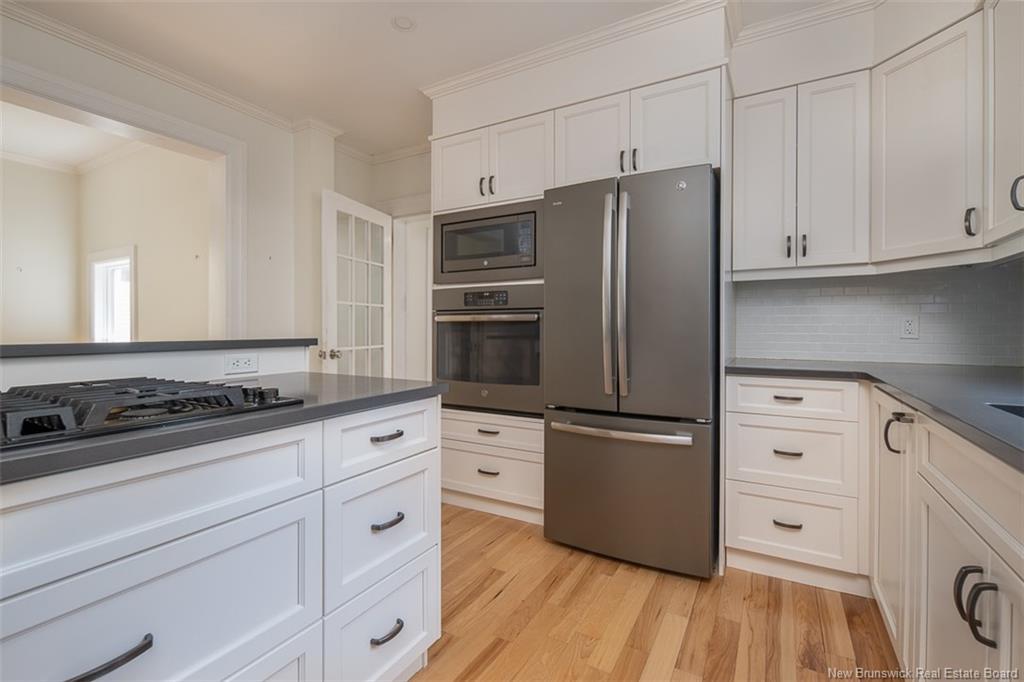 332 Saunders St, Fredericton, NB