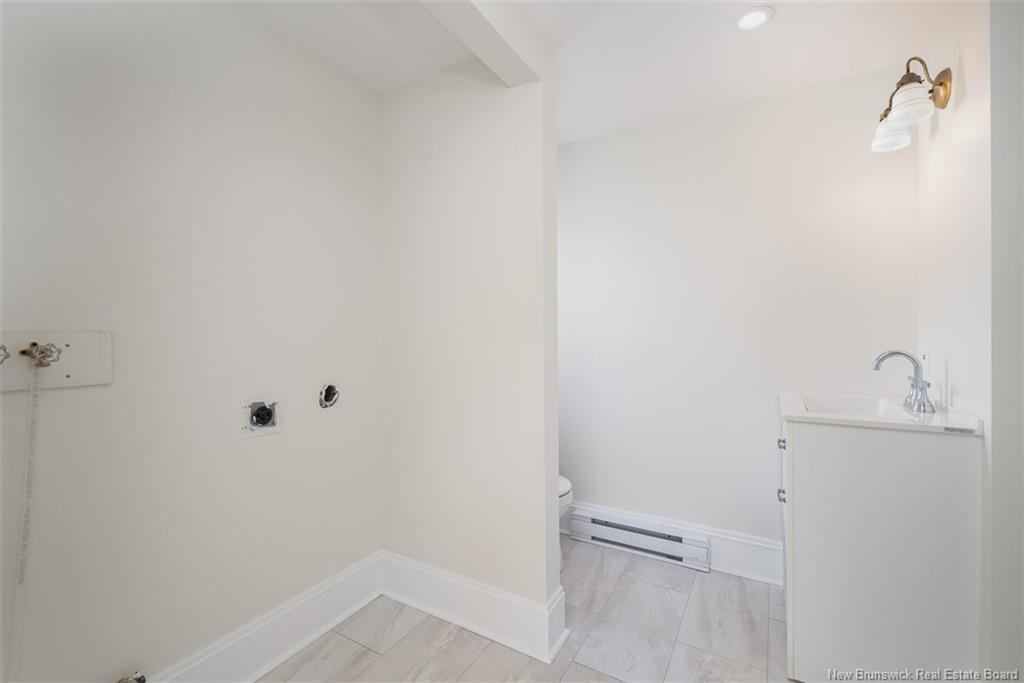 332 Saunders St, Fredericton, NB