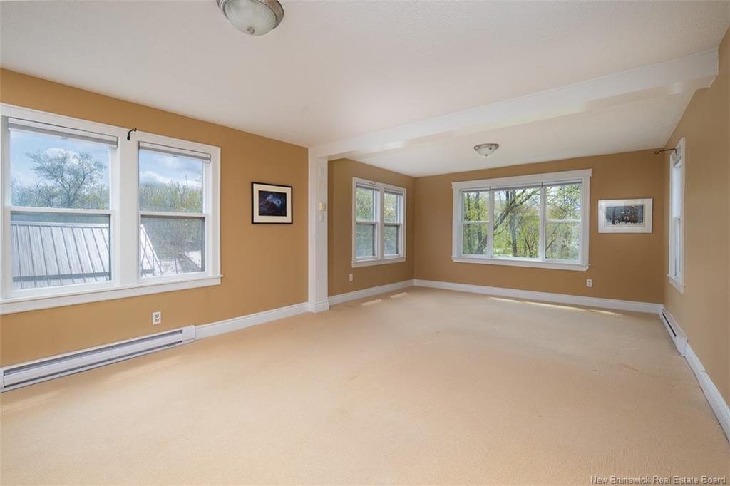 332 Saunders St, Fredericton, NB