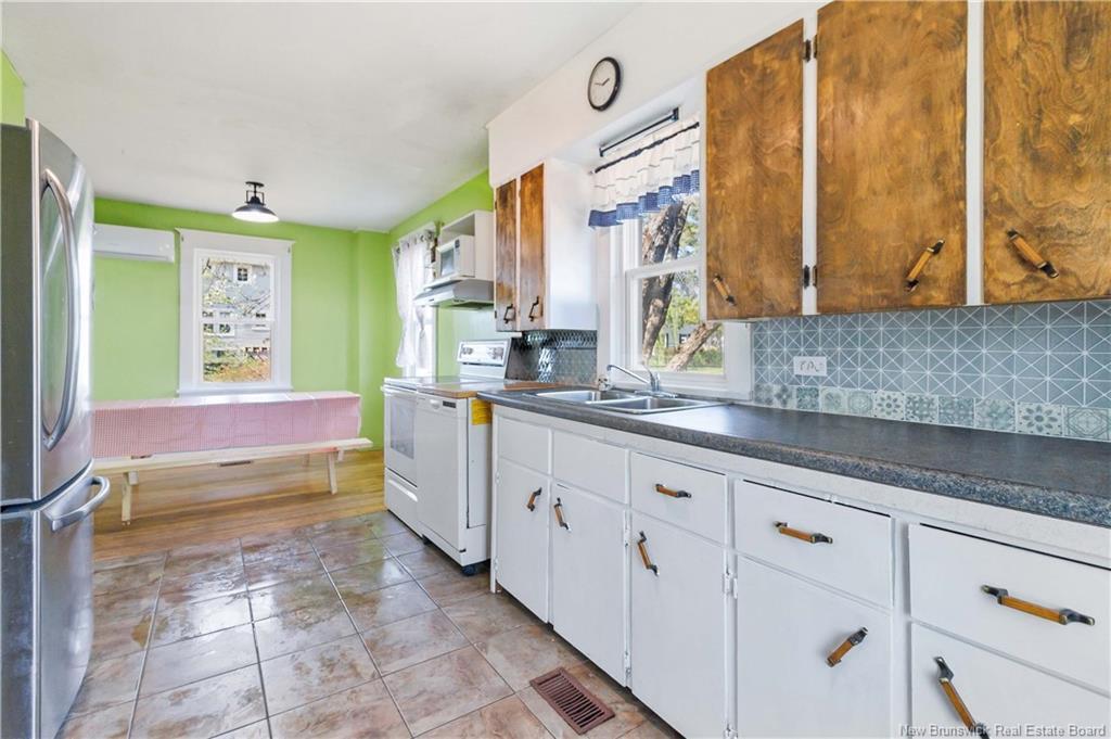 61 Smith, Salisbury, NB