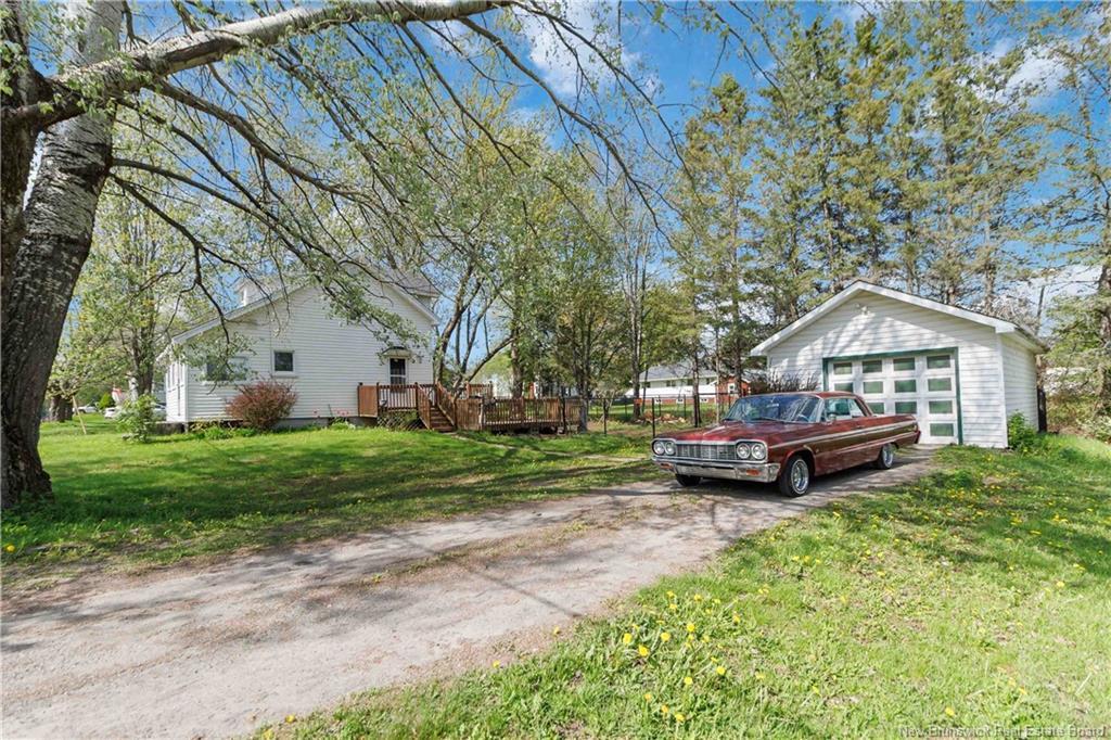 61 Smith, Salisbury, NB
