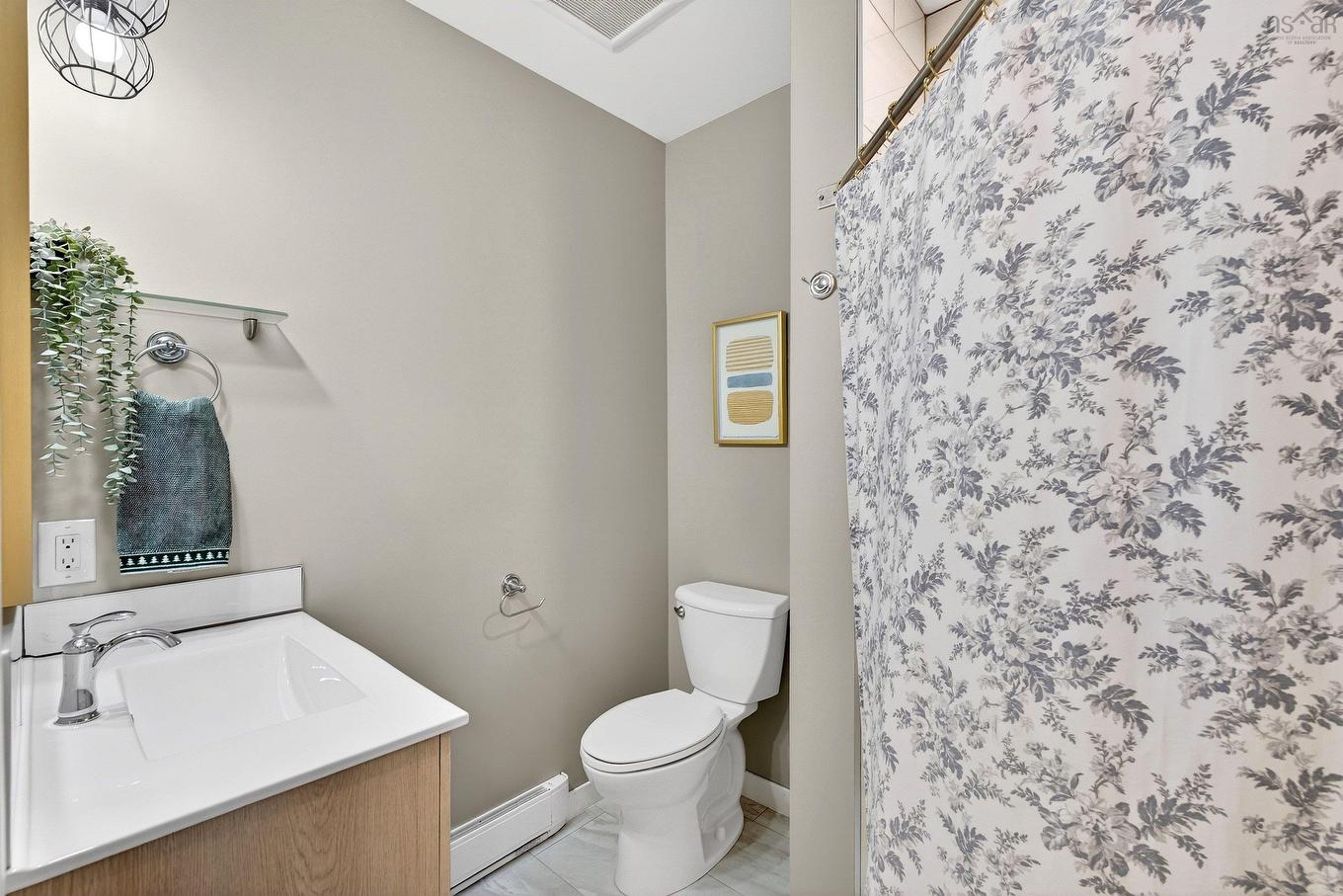 2989 Connaught Avenue, Halifax, NS
