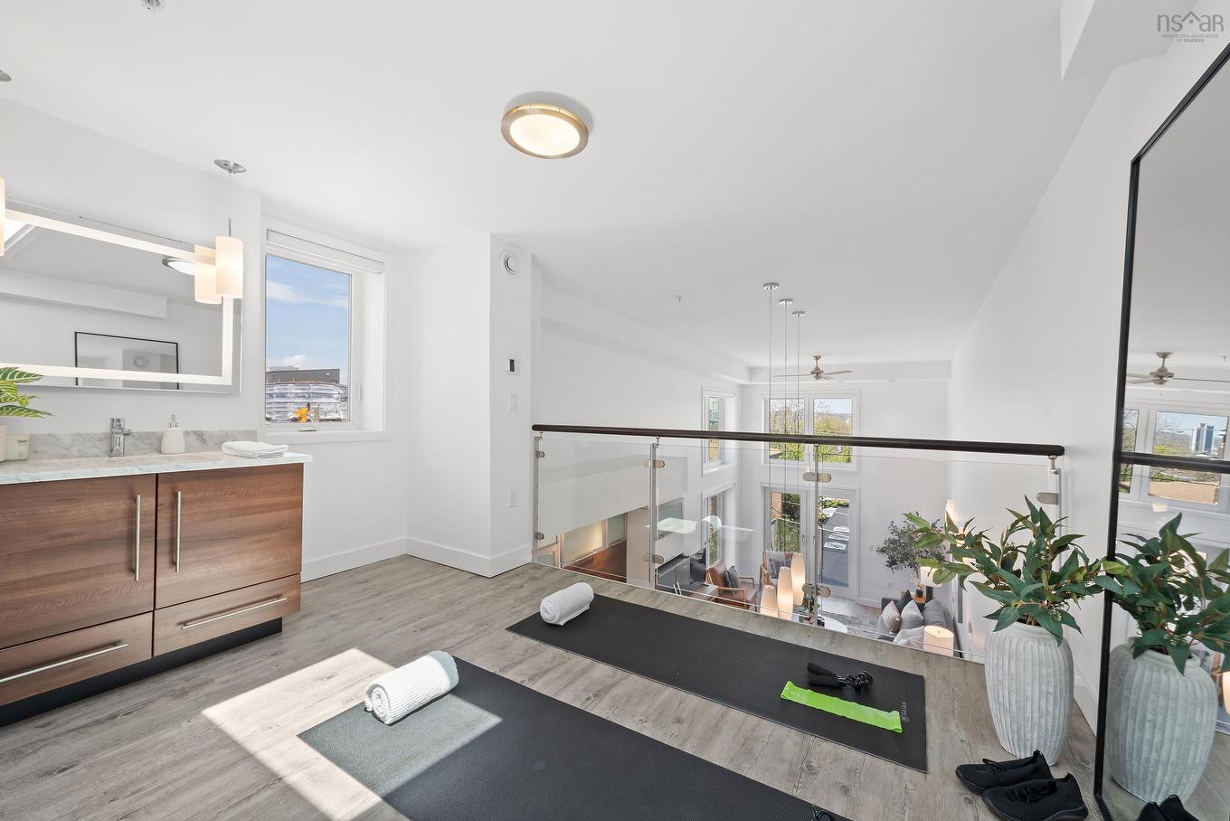 301 5662 Roberts Street, Halifax, NS