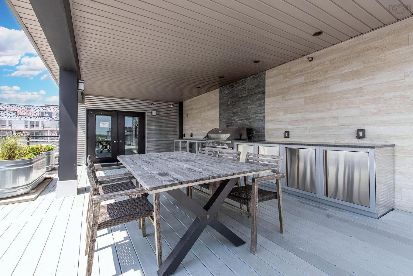 301 5662 Roberts Street, Halifax, NS