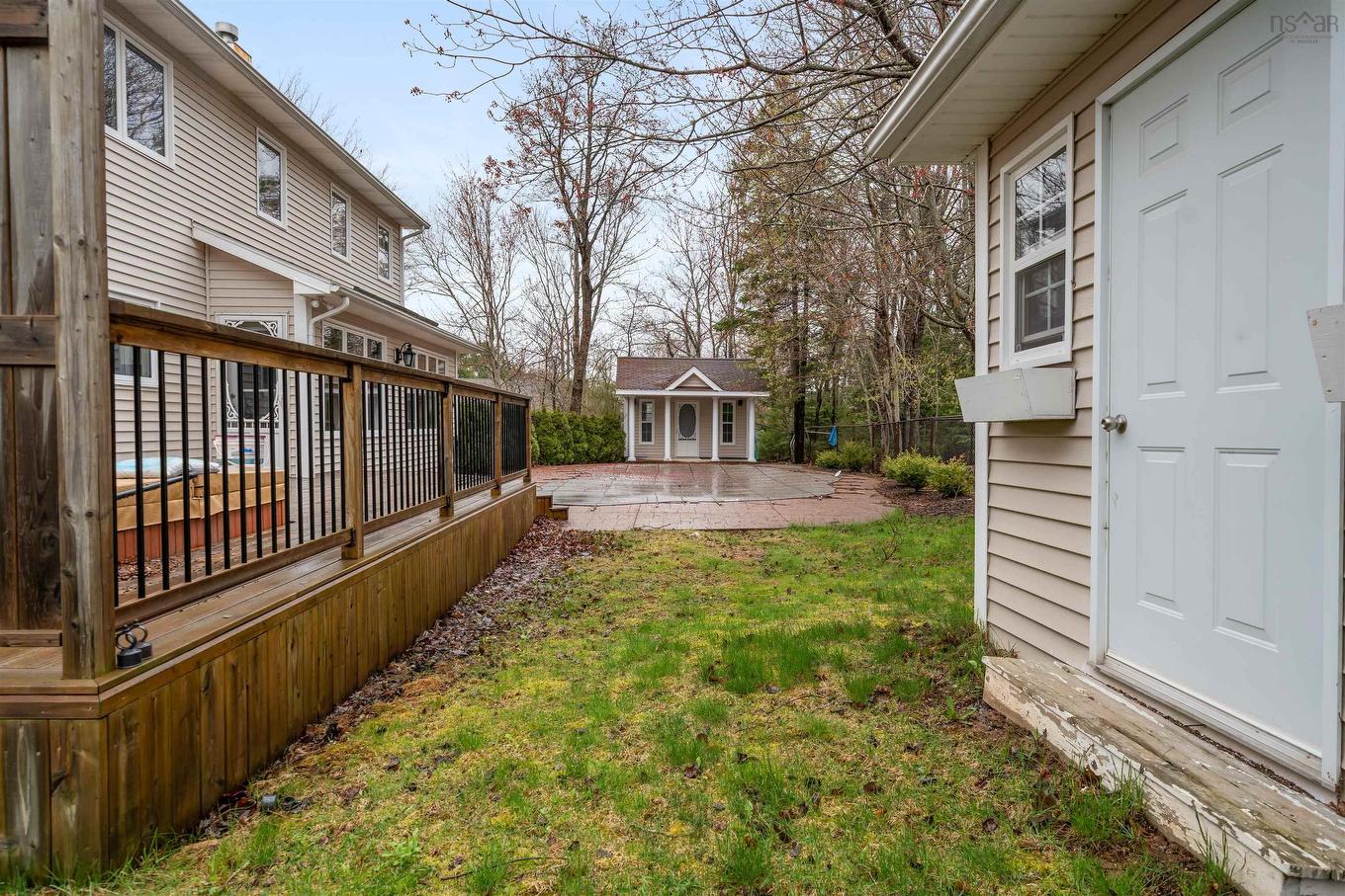17 Pineview Crescent, Stellarton, NS