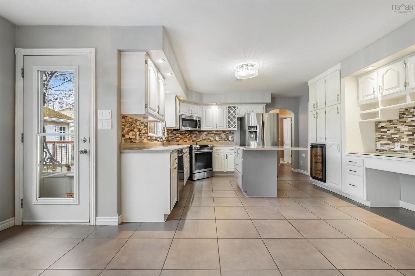 17 Pineview Crescent, Stellarton, NS