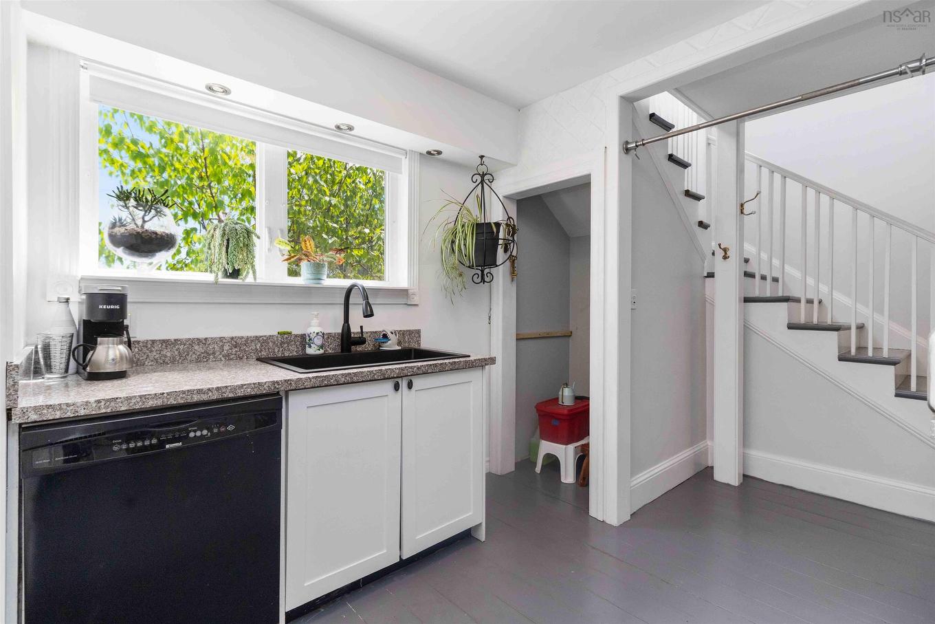 35 Mcfatridge Road, Halifax, NS