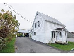 90 Tobique RD Grand-Sault/Grand Falls, NB E3Y 3S8
