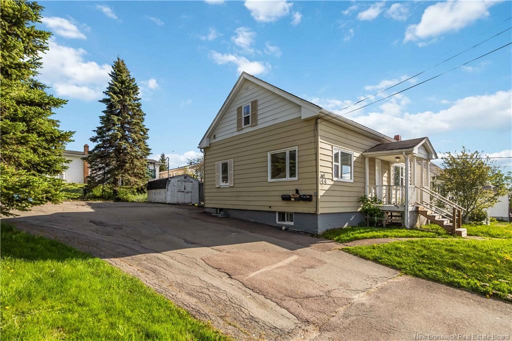 144 Gould St, Dieppe, NB