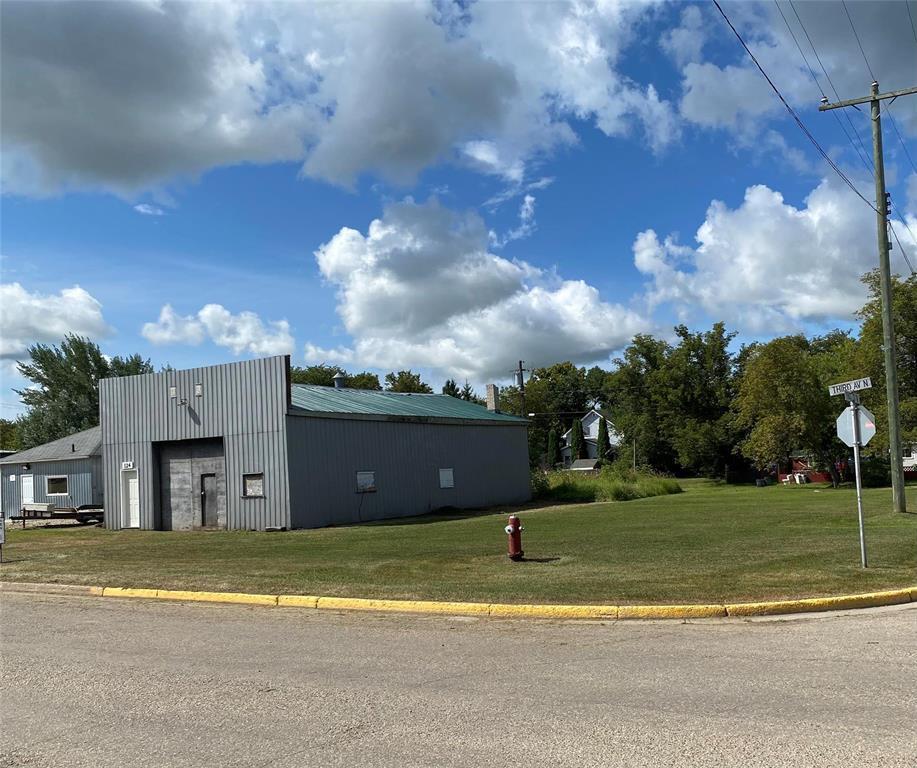124 3Rd Avenue N, Swan River, MB