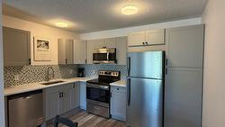 415-130 Skaha Place Penticton, BC V2A 7J6