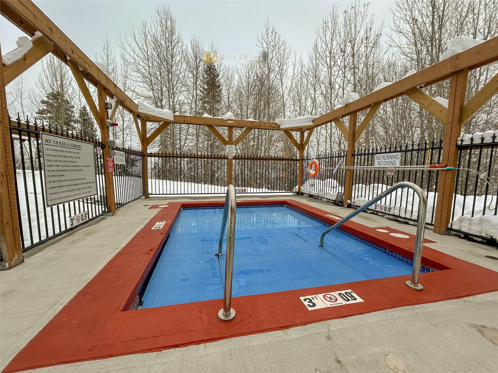 221-223-1051 Gerry Sorensen Way, Kimberley, BC - Outdoor With Exterior