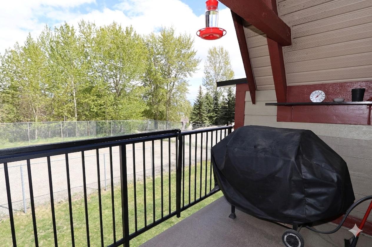 221-223-1051 Gerry Sorensen Way, Kimberley, BC - Outdoor With Exterior