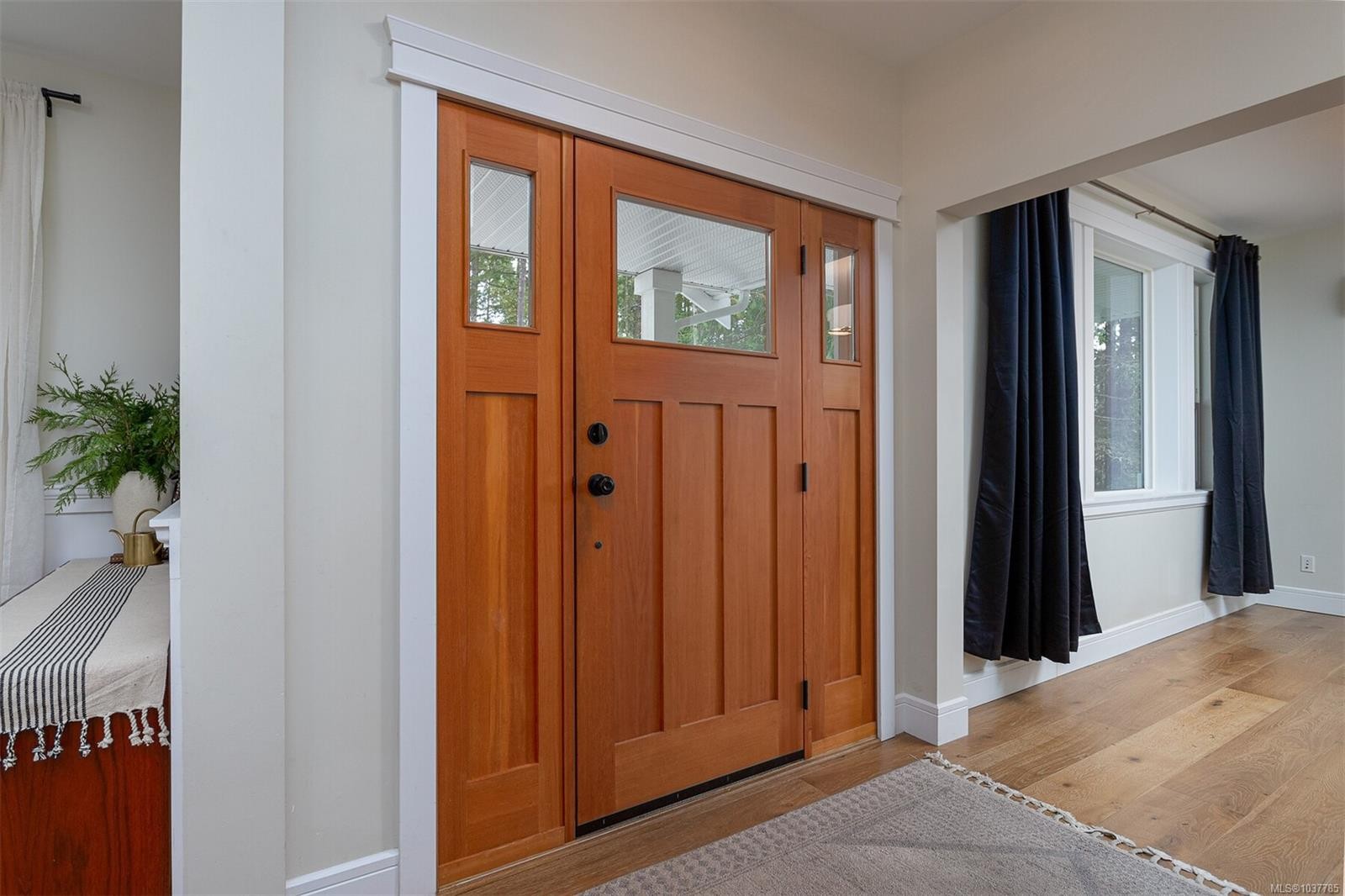 1622 Millstream Rd, Highlands, BC