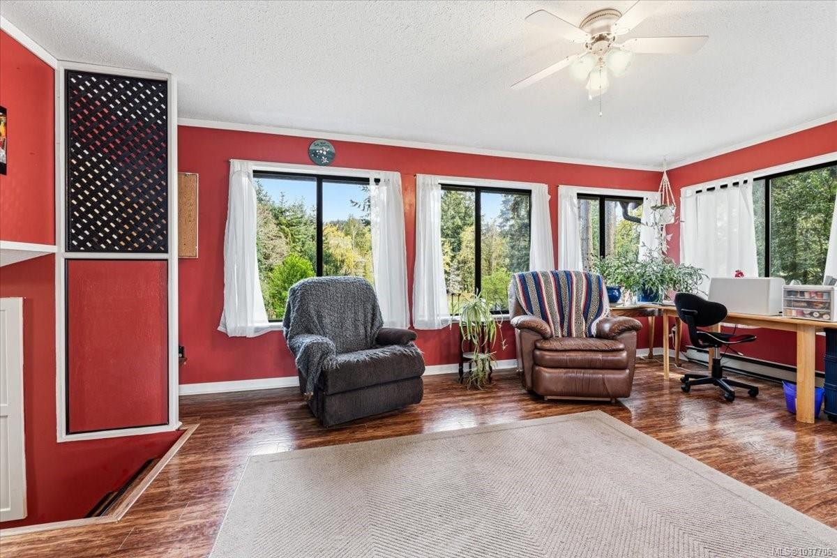 13345 Cedar Rd, Nanaimo, BC
