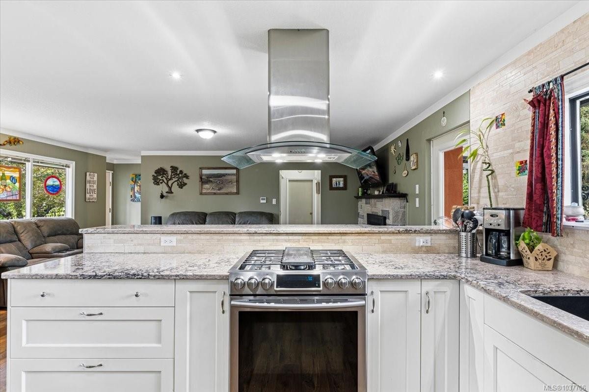 13345 Cedar Rd, Nanaimo, BC