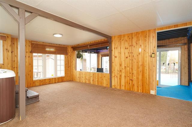 5 Richard Rd, Hillside Beach, MB