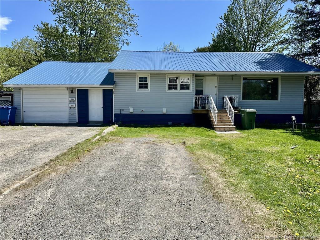 26 Hachey Ave, Fredericton, NB