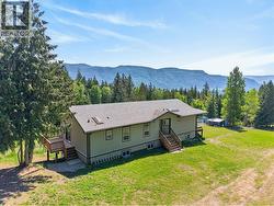 31 Violet Road Grindrod, BC V0E 1Y0