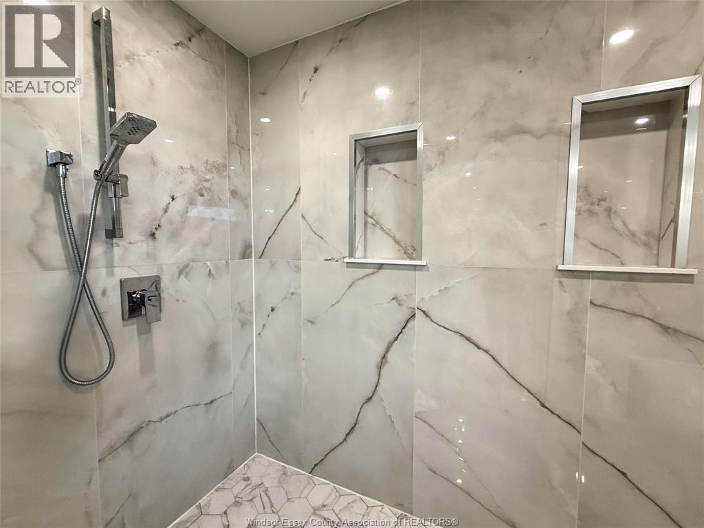7 Cypress Pointe, Leamington, ON - Indoor Photo Showing Bathroom