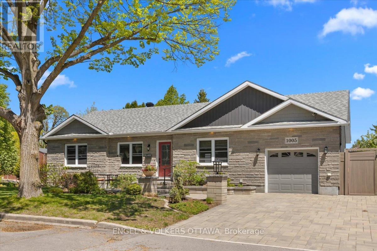 1005 Gold Crescent, Ottawa, ON - Outdoor
