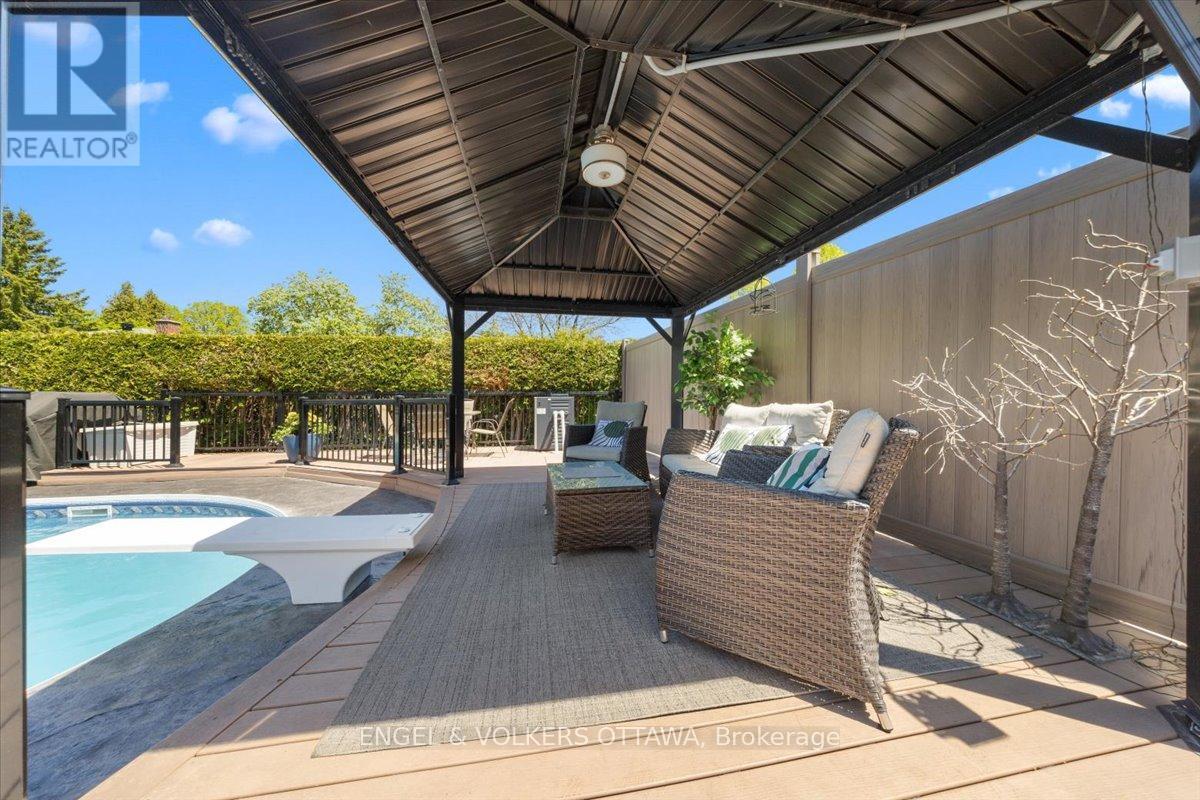 1005 Gold Crescent, Ottawa, ON - Outdoor With In Ground Pool With Deck Patio Veranda