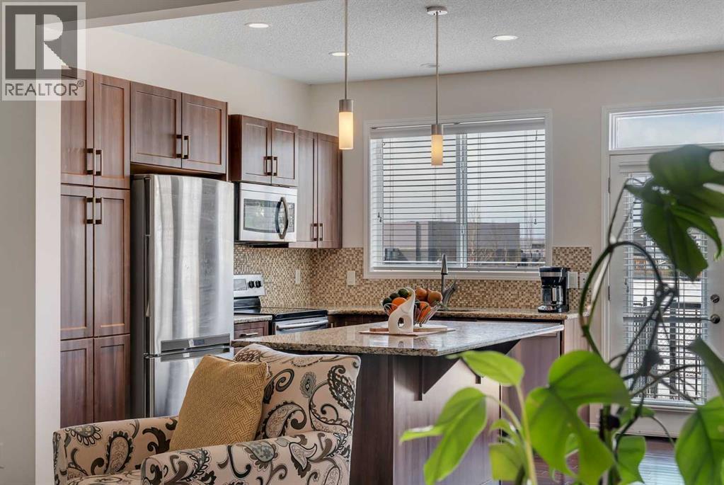245 Auburn Crest Way Se, Calgary, AB - Indoor Photo Showing Kitchen