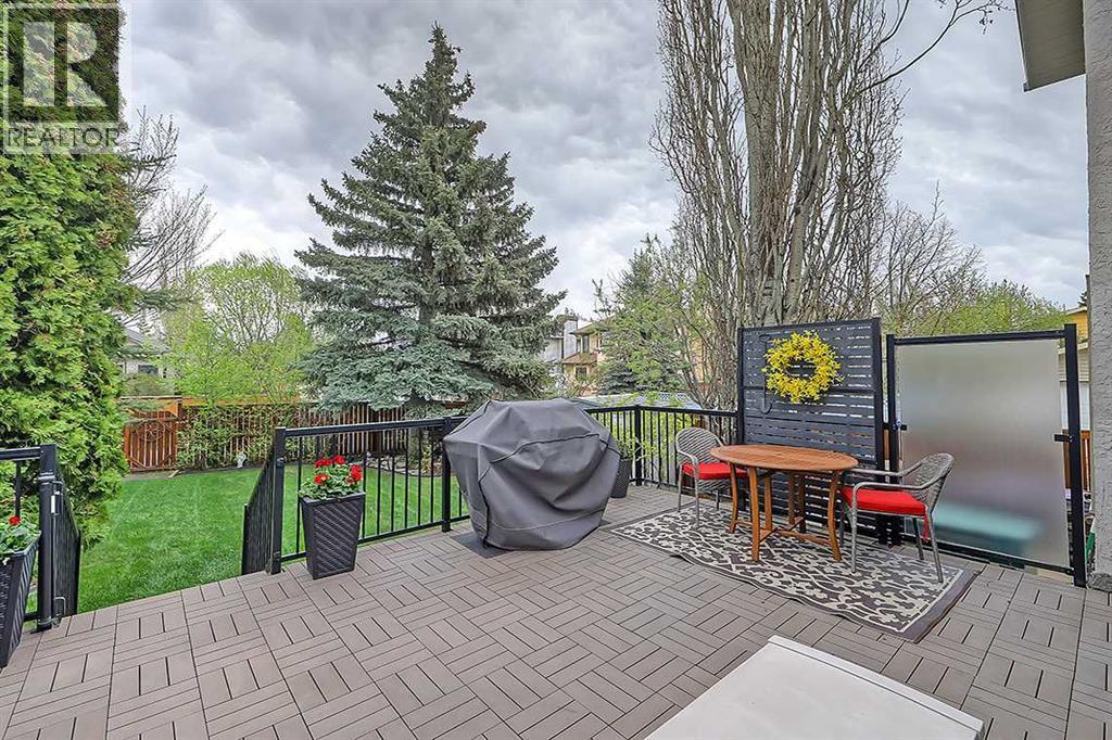 42 Sundown Close Se, Calgary, AB - Outdoor With Deck Patio Veranda