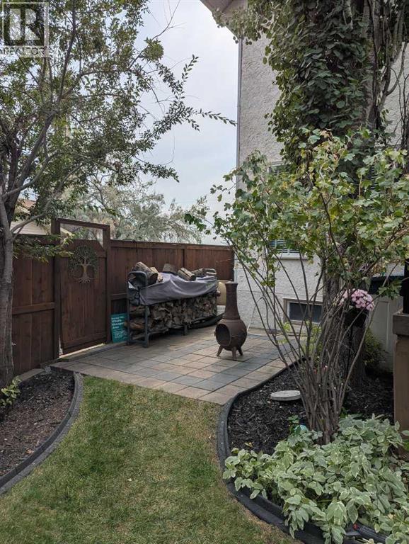 42 Sundown Close Se, Calgary, AB - Outdoor