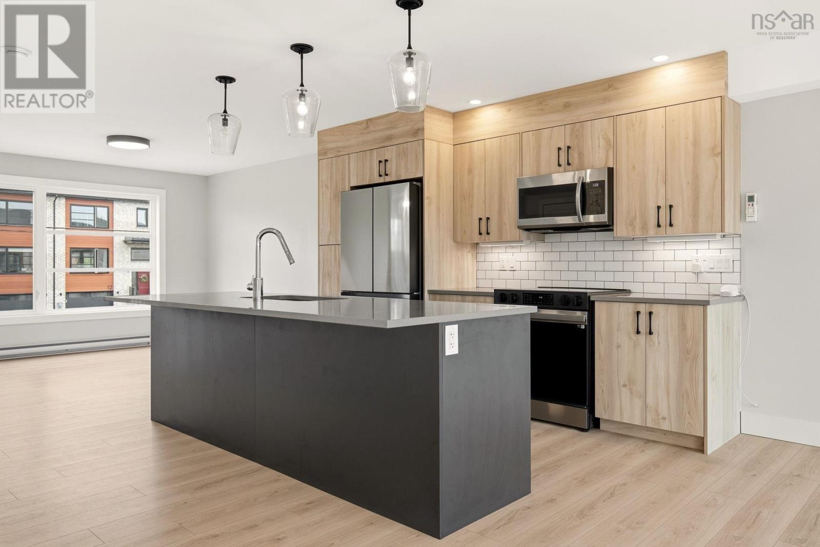 15 Glenn Drive, Lantz, NS - Indoor Photo Showing Kitchen With Upgraded Kitchen
