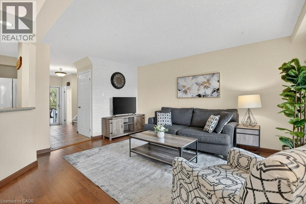 Living Room - 222 Grey Fox Drive, Kitchener, ON - Indoor Photo Showing Living Room