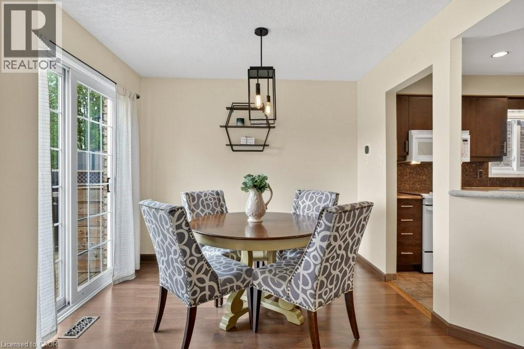 Dining Room - 222 Grey Fox Drive, Kitchener, ON - Indoor Photo Showing Dining Room