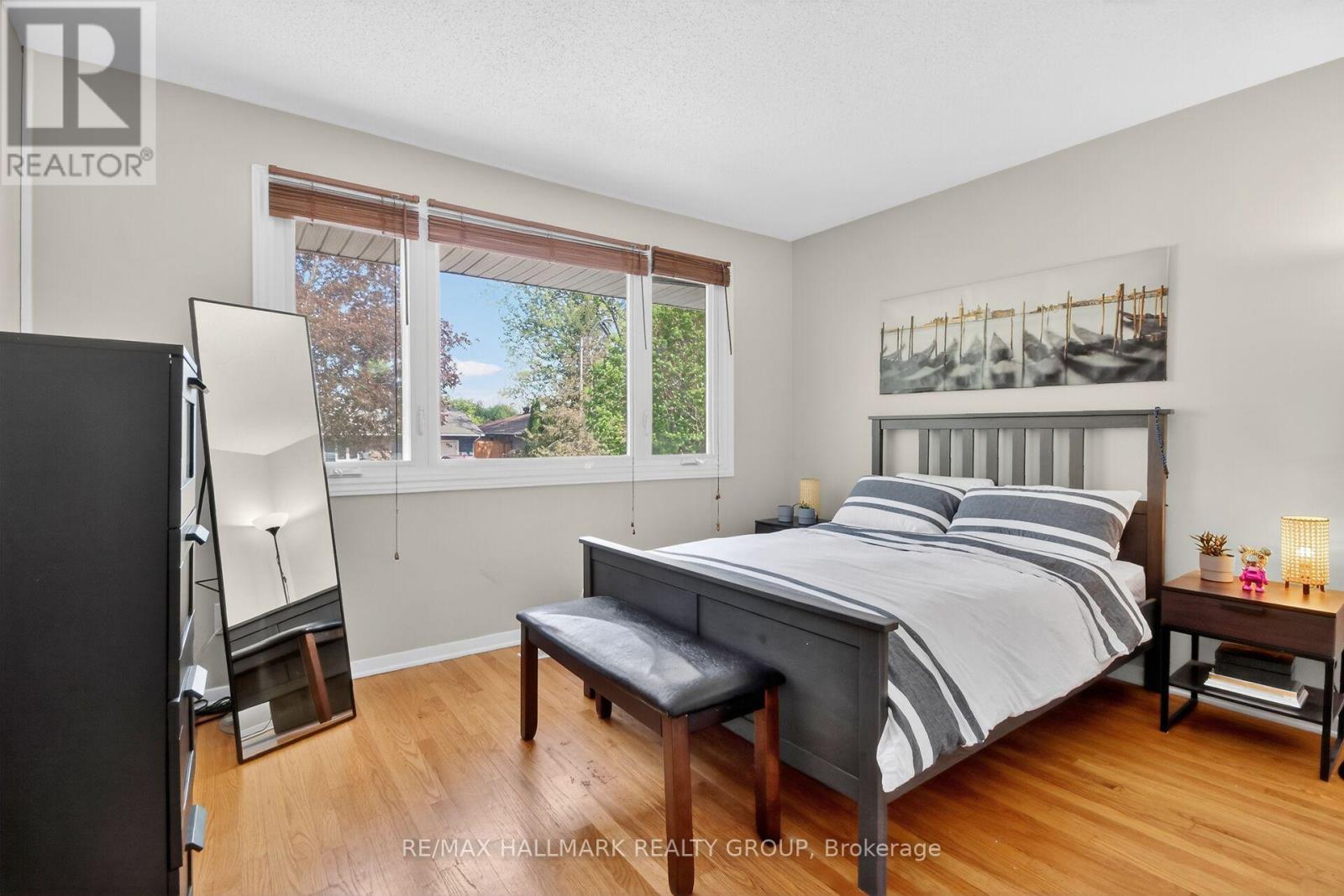Main floor Primary bedroom - 2966 Linton Road, Ottawa, ON - Indoor Photo Showing Bedroom