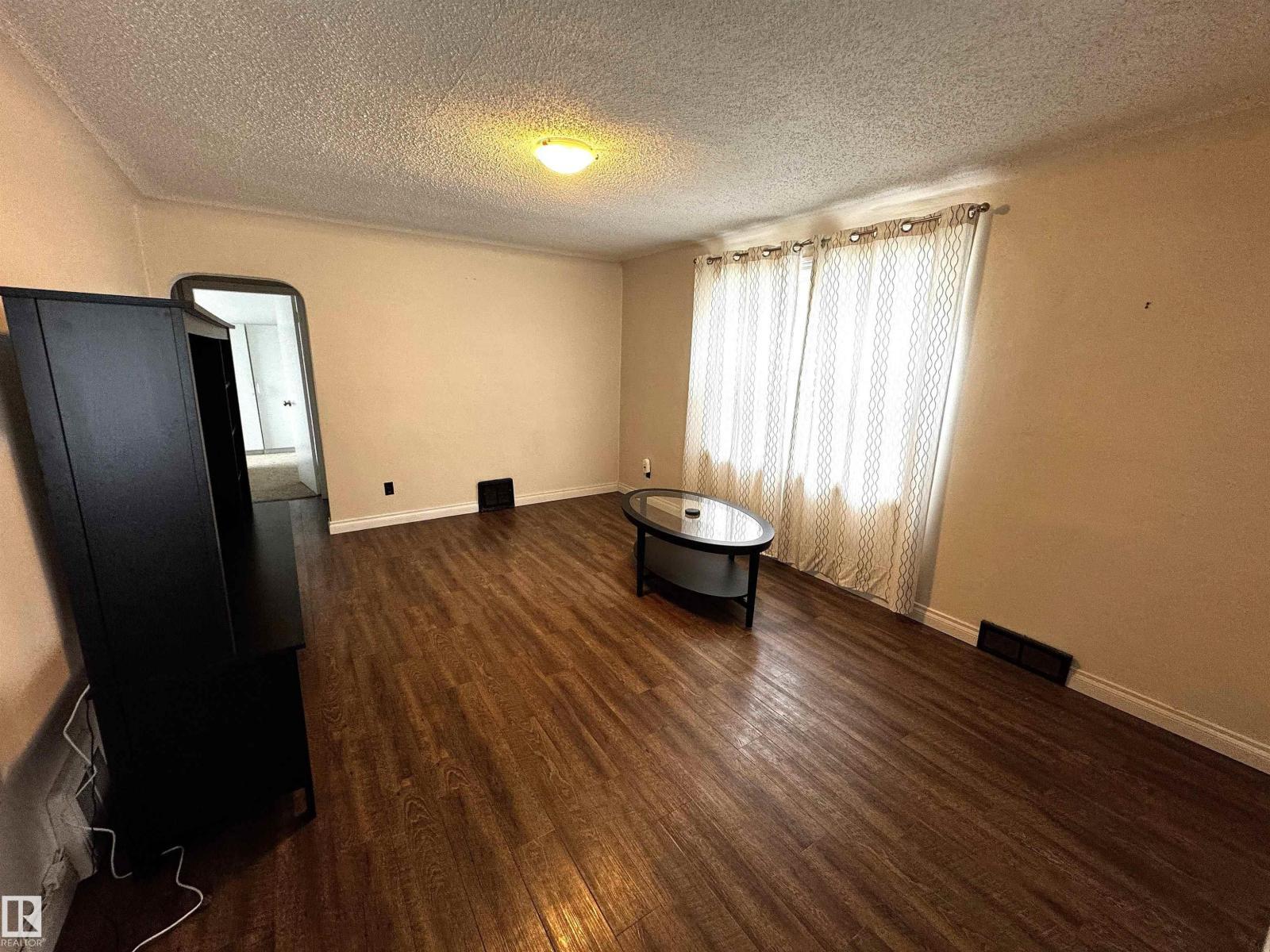 9015 91 St Nw, Edmonton, AB