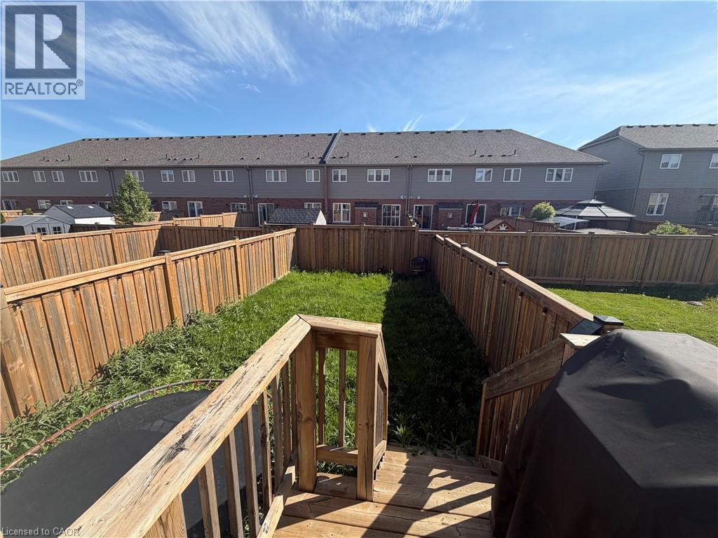 25 Bethune Avenue, Hamilton, ON - Outdoor