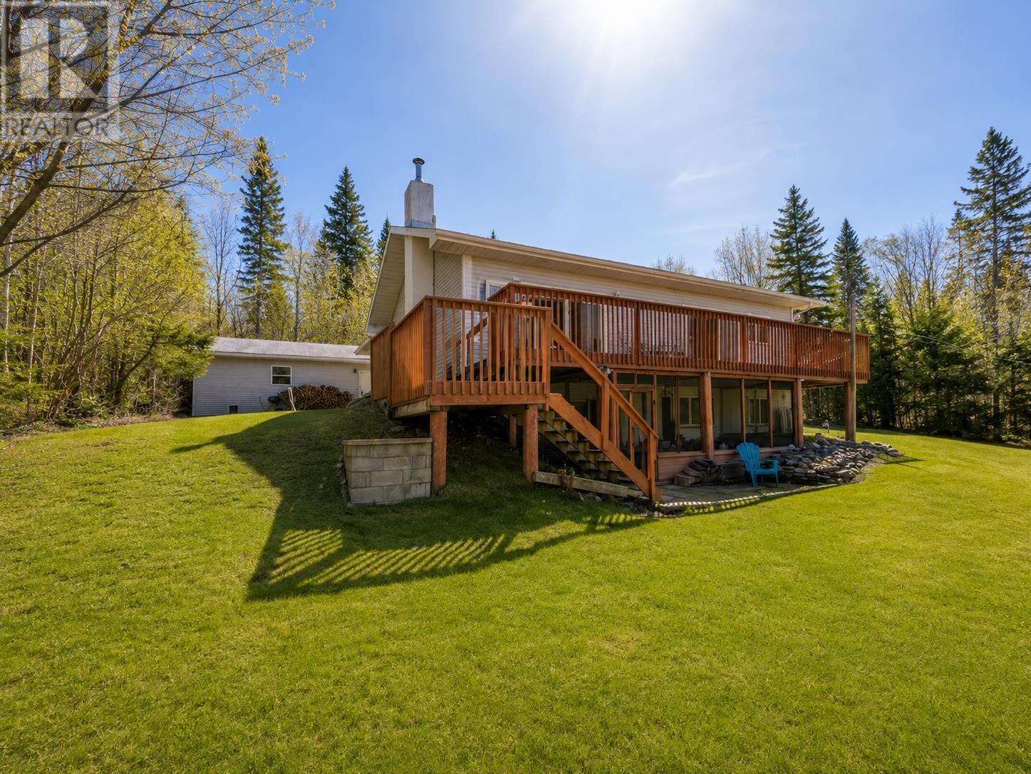 22 Catfish Rd, Wawa, ON - Outdoor With Deck Patio Veranda