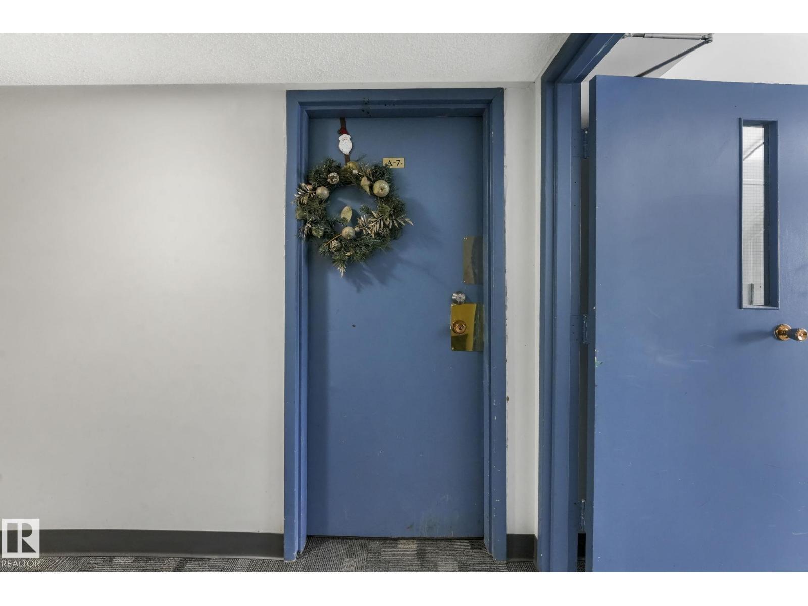 #A7 2808 116 St Nw, Edmonton, AB - Photo Showing Other Room