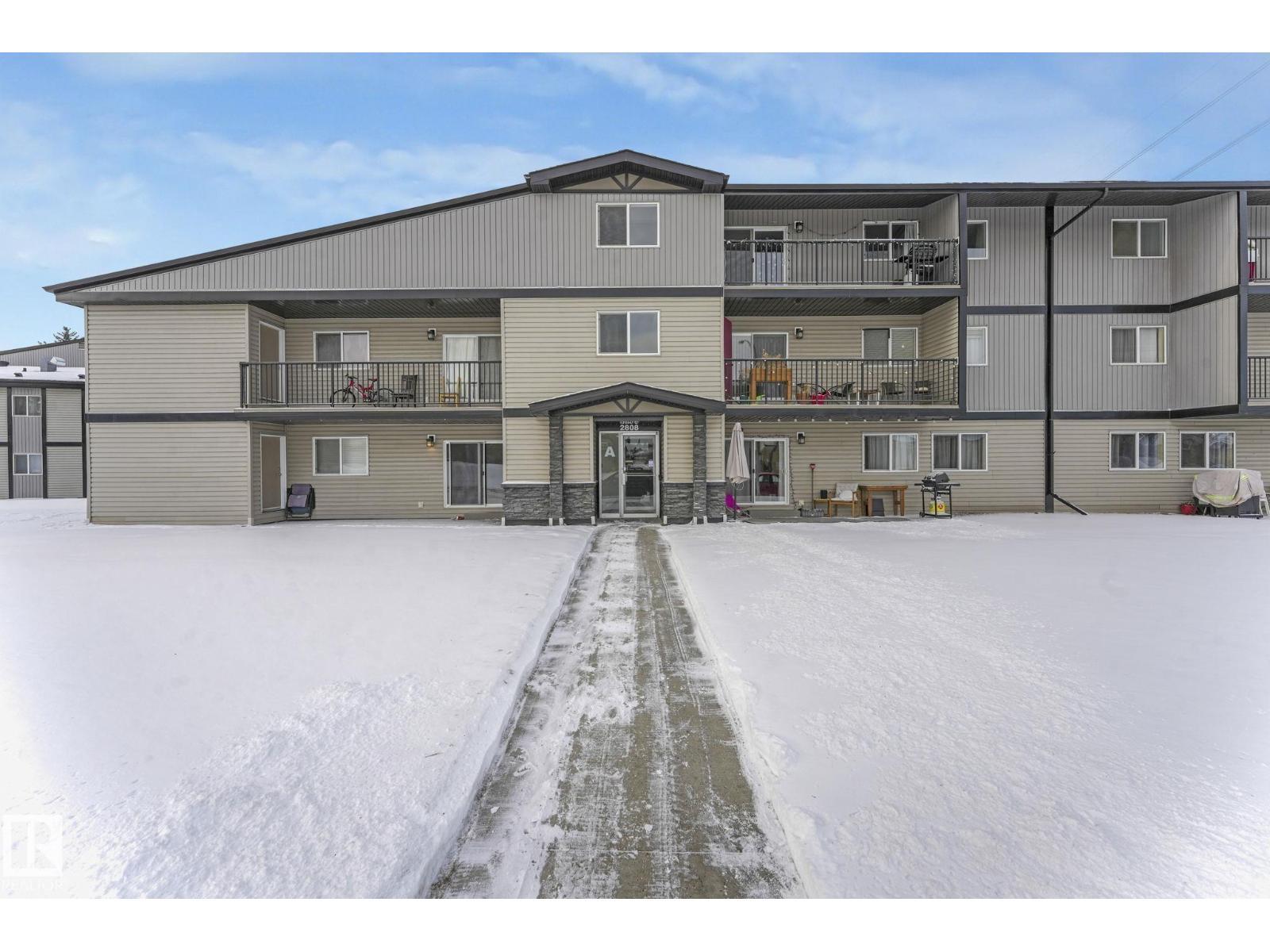 #A7 2808 116 St Nw, Edmonton, AB - Outdoor With Balcony With Facade