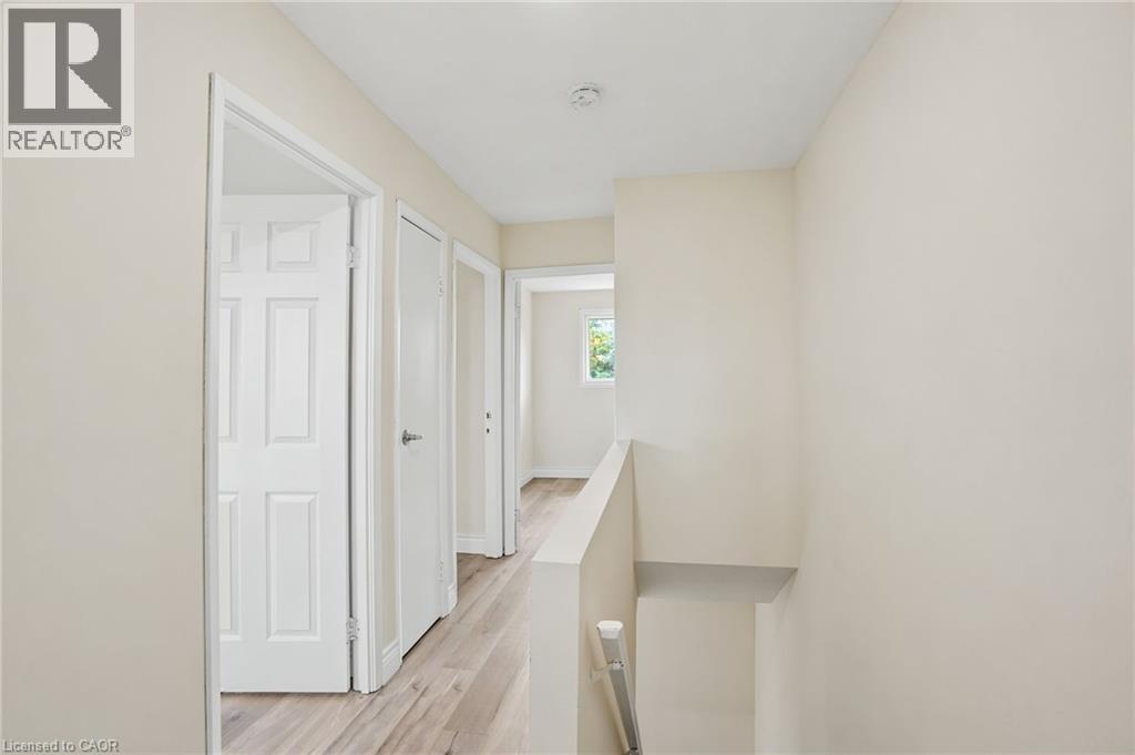 65 Mount Albion Road Unit# 4, Hamilton, ON - Indoor Photo Showing Other Room